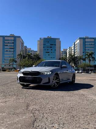 BMW 320i 2.0 16V TURBO FLEX M SPORT AUTOMÁTICO BMW 320i 2.0 16V TURBO FLEX M SPORT AUTOMÁTICO